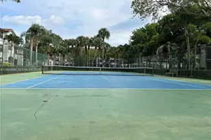 530 S Park Rd, Hollywood, FL 33021 - Photo 25