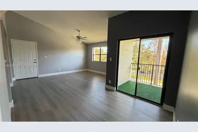 530 S Park Rd #35-11, Hollywood, FL 33021 - Photo 5