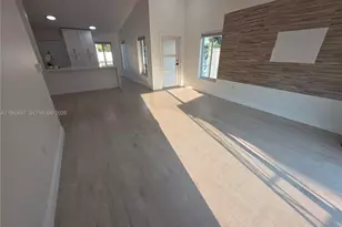 13950 Oaklawn Pl, Davie, FL 33325 - Photo 17