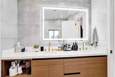 1941 NE 186th Dr, North Miami Beach, FL 33179 - Photo 37