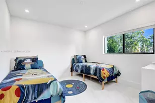 1941 NE 186th Dr, North Miami Beach, FL 33179 - Photo 23