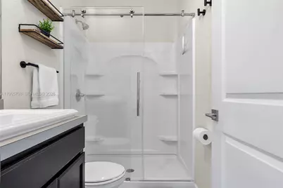 2819 NW 181st St, Miami Gardens, FL 33056 - Photo 37