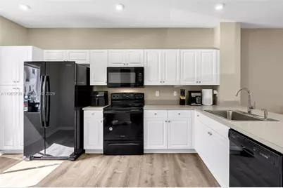 2819 NW 181st St, Miami Gardens, FL 33056 - Photo 7