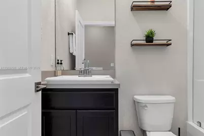 2819 NW 181st St, Miami Gardens, FL 33056 - Photo 41