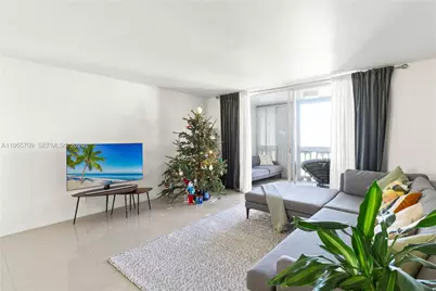 301 NE 14th Ave #601, Hallandale Beach, FL 33009 - Photo 9