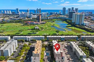 301 NE 14th Ave, Hallandale Beach, FL 33009 - Photo 29