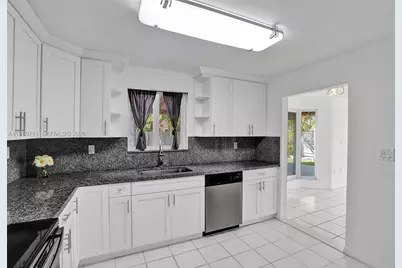 15502 SW 137th Pl, Miami, FL 33177 - Photo 19