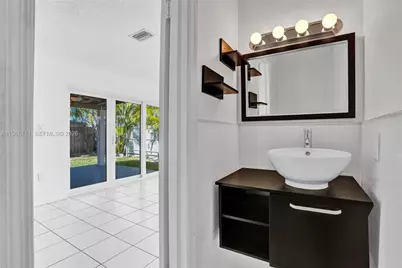 15502 SW 137th Pl, Miami, FL 33177 - Photo 15