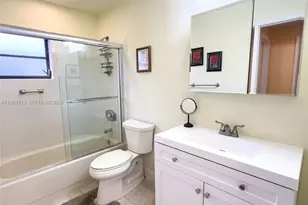 10198 Dovewood Ln, Boynton Beach, FL 33436 - Photo 11