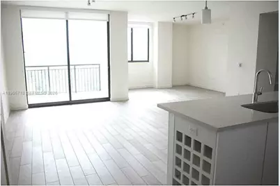 999 SW 1st Ave #2106, Miami, FL 33130 - Photo 5