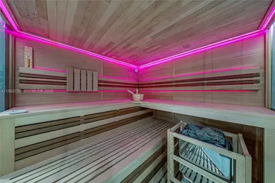 420 N Hibiscus Dr, Miami Beach, FL 33139 - Photo 23