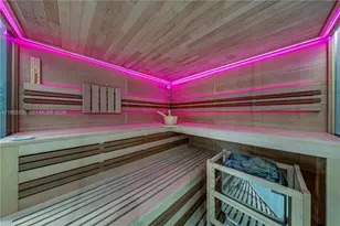 420 N Hibiscus Dr, Miami Beach, FL 33139 - Photo 23