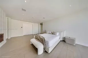 420 N Hibiscus Dr, Miami Beach, FL 33139 - Photo 19