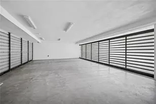 420 N Hibiscus Dr, Miami Beach, FL 33139 - Photo 21