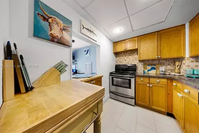 3180 S Ocean Dr #607, Hallandale Beach, FL 33009 - Photo 7