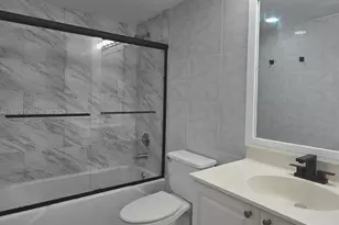 19380 Collins Ave, Sunny Isles Beach, FL 33160 - Photo 21