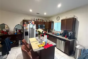 5420 SW 13th Ct, North Lauderdale, FL 33068 - Photo 5