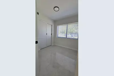 1910 NW 134th St, Miami, FL 33167 - Photo 11