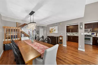 8733 Cleary Blvd, Plantation, FL 33324 - Photo 7