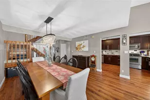 8733 Cleary Blvd, Plantation, FL 33324 - Photo 7