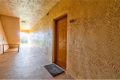 230 SW 117th Ter #11108, Pembroke Pines, FL 33025 - Photo 27