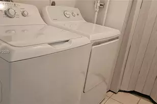 9001 Wiles Rd, Coral Springs, FL 33067 - Photo 29