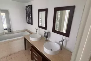 475 Brickell Ave, Miami, FL 33131 - Photo 23