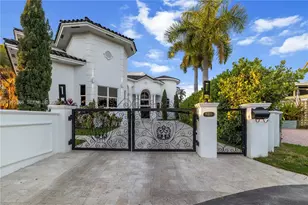 16479 NE 30th Ave, North Miami Beach, FL 33160 - Photo 59