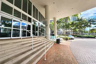 1800 S Ocean Dr, Hallandale Beach, FL 33009 - Photo 25