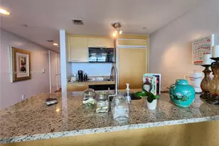 1800 S Ocean Dr, Hallandale Beach, FL 33009 - Photo 19