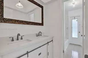 4330 NW 8th St, Plantation, FL 33317 - Photo 49