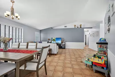 19238 NW 19th St, Pembroke Pines, FL 33029 - Photo 13