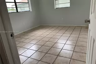 756 NW 5th St, Florida City, FL 33034 - Photo 3