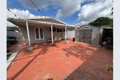 10382 SW 25th St, Miami, FL 33165 - Photo 3