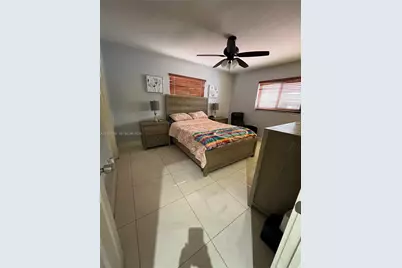 10382 SW 25th St, Miami, FL 33165 - Photo 9