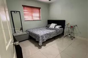 10382 SW 25th St, Miami, FL 33165 - Photo 11