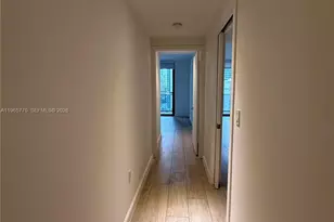 45 SW 9th St, Miami, FL 33130 - Photo 11