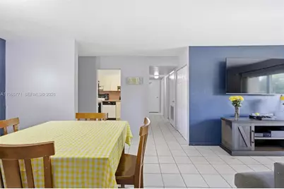 7400 Miami Lakes Dr #D205, Miami Lakes, FL 33014 - Photo 9