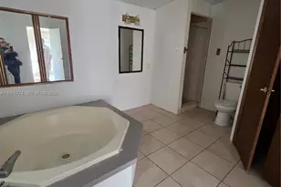 19800 SW 180th Ave, Miami, FL 33187 - Photo 3