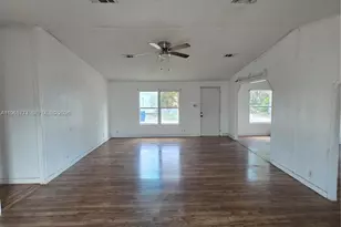 19800 SW 180th Ave, Miami, FL 33187 - Photo 5