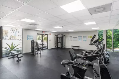 8045 SW 107th Ave #303, Miami, FL 33173 - Photo 23