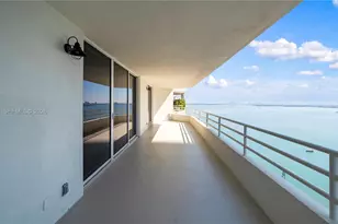 555 NE 34th St, Miami, FL 33137 - Photo 27