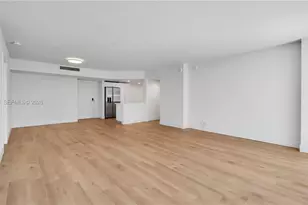 555 NE 34th St, Miami, FL 33137 - Photo 7