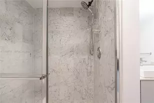 16400 Collins Ave, Sunny Isles Beach, FL 33160 - Photo 25