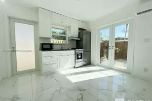 2308 NW 3rd Ave, Wilton Manors, FL 33311 - Photo 9