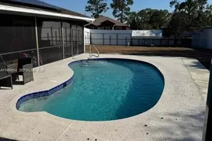 702 NW Orchid St, Port Saint Lucie, FL 34983 - Photo 19