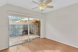 240 SW 15th Rd, Miami, FL 33129 - Photo 17