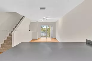 240 SW 15th Rd, Miami, FL 33129 - Photo 27