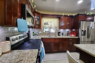 1232 NE 181st St, North Miami Beach, FL 33162 - Photo 11