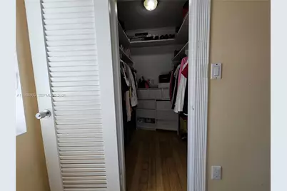 1232 NE 181st St, North Miami Beach, FL 33162 - Photo 23